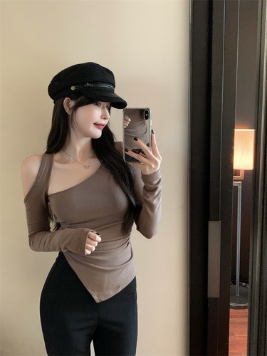 Real shot real price ground wool pick shoulder bottoming shirt autumn and winter female slim fit, fashionable inside, small and versatile long sleeves