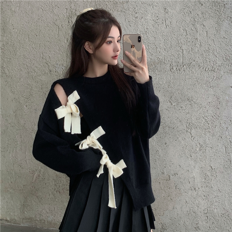 Real shot real price Hong Kong Style lazy contrast color split bow tie sweater for women