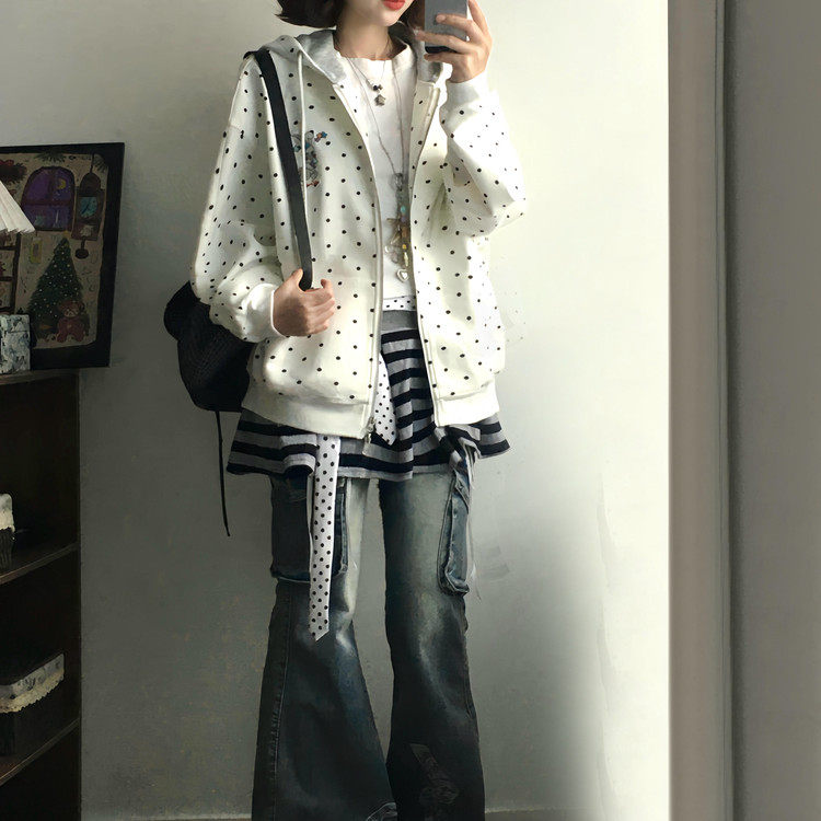 可爱兔子白色波点连帽拉炼卫衣开衫外套女秋季宽松百搭短款上衣