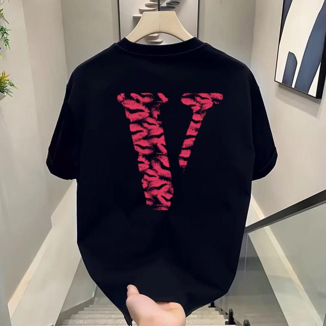 唇印t恤卫衣手绘涂鸦diy口红情侣装纯棉V字母短袖情人节送男友