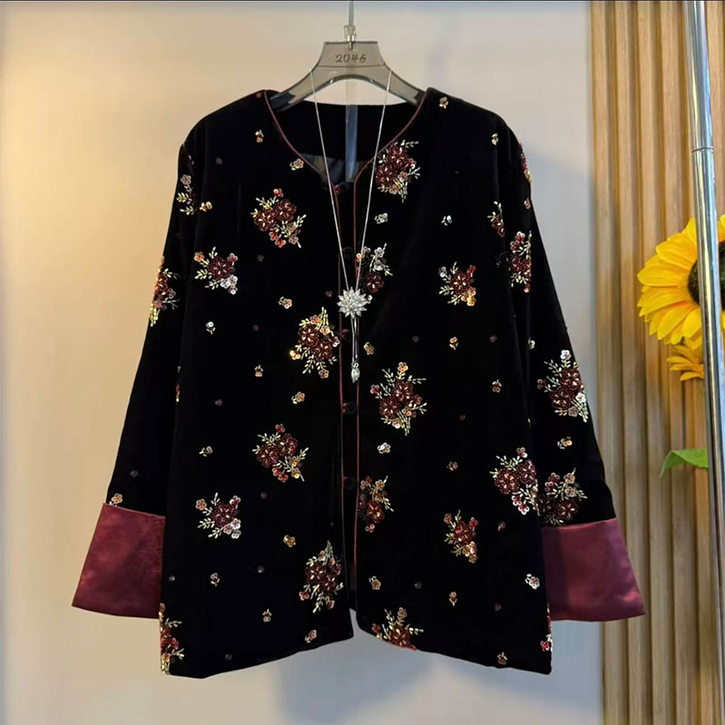 胖mm国潮风轻奢刺绣亮片盘扣外套