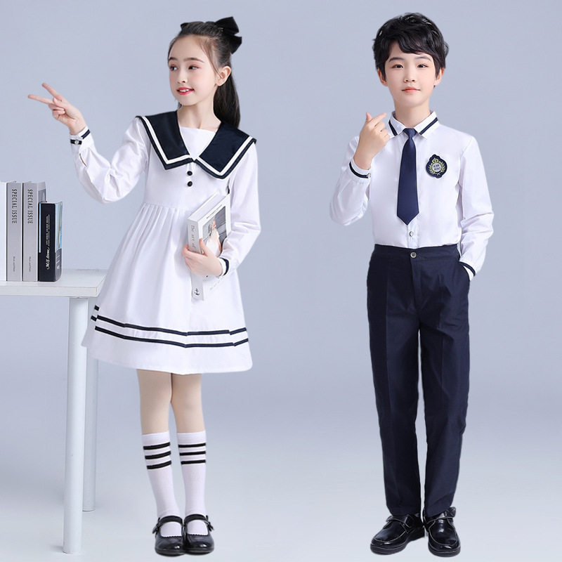 六一儿童大合唱演出服中小学生