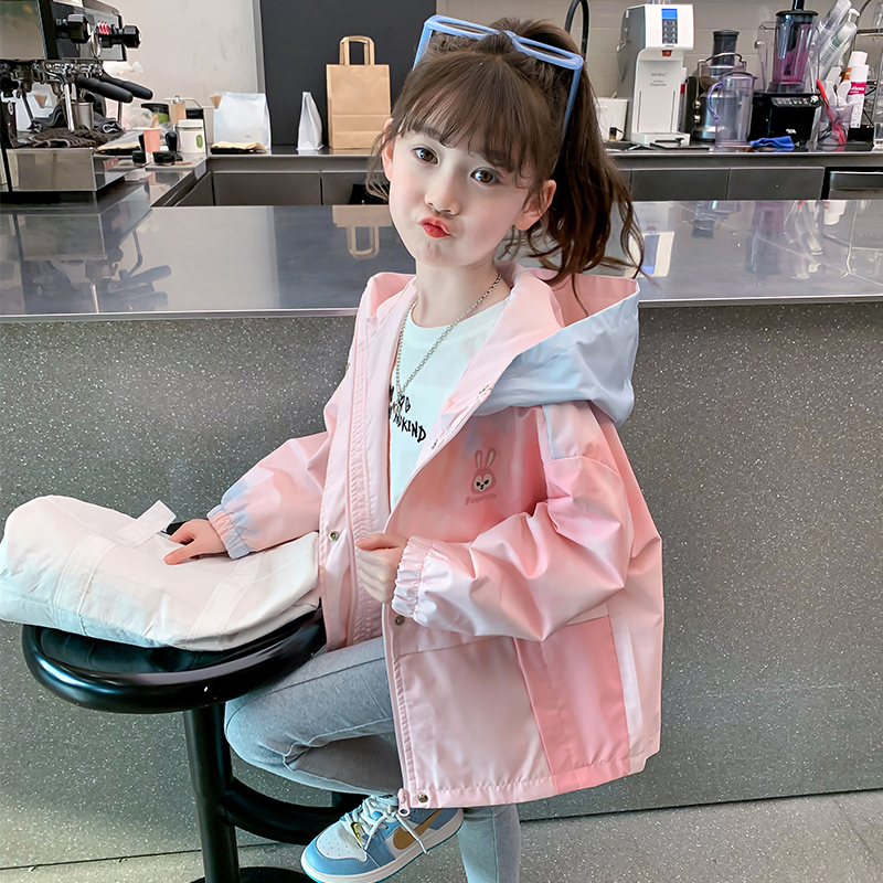 春季女童卡通外套新款