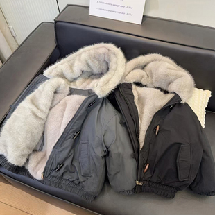 女童外套冬装2026新款洋气儿童时髦加绒毛毛连帽上衣女孩冬季衣服