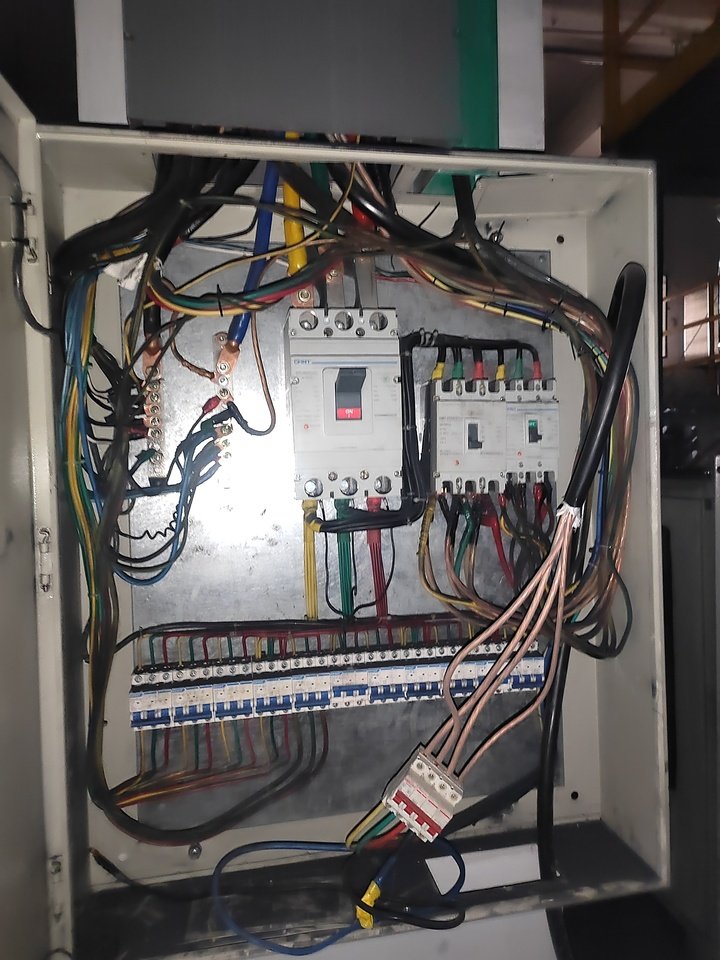 1月8日淮北新材料公司名下的机器设备网络拍卖公告