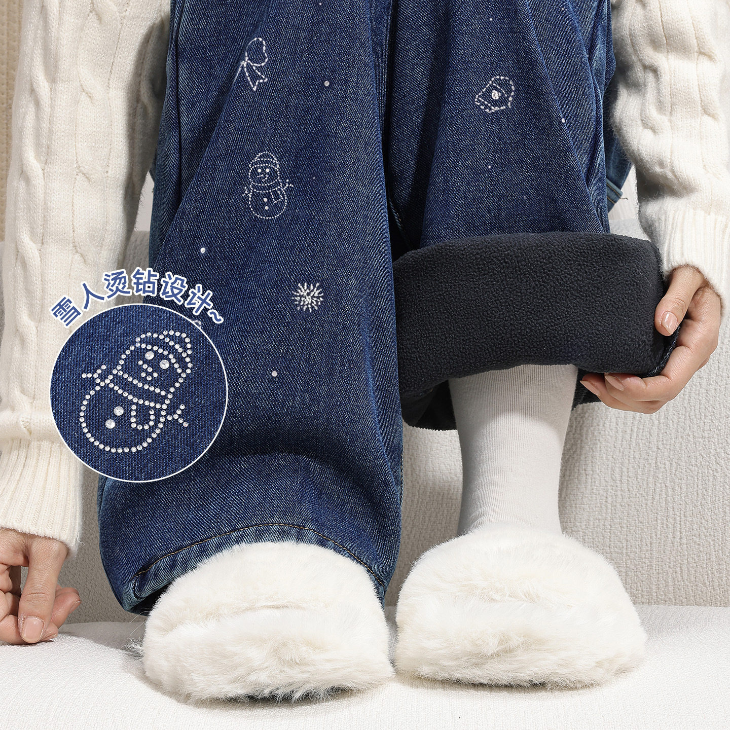 女童加绒裤子儿童冬季加厚阔腿牛仔裤2026新款秋冬款雪人烫钻长裤