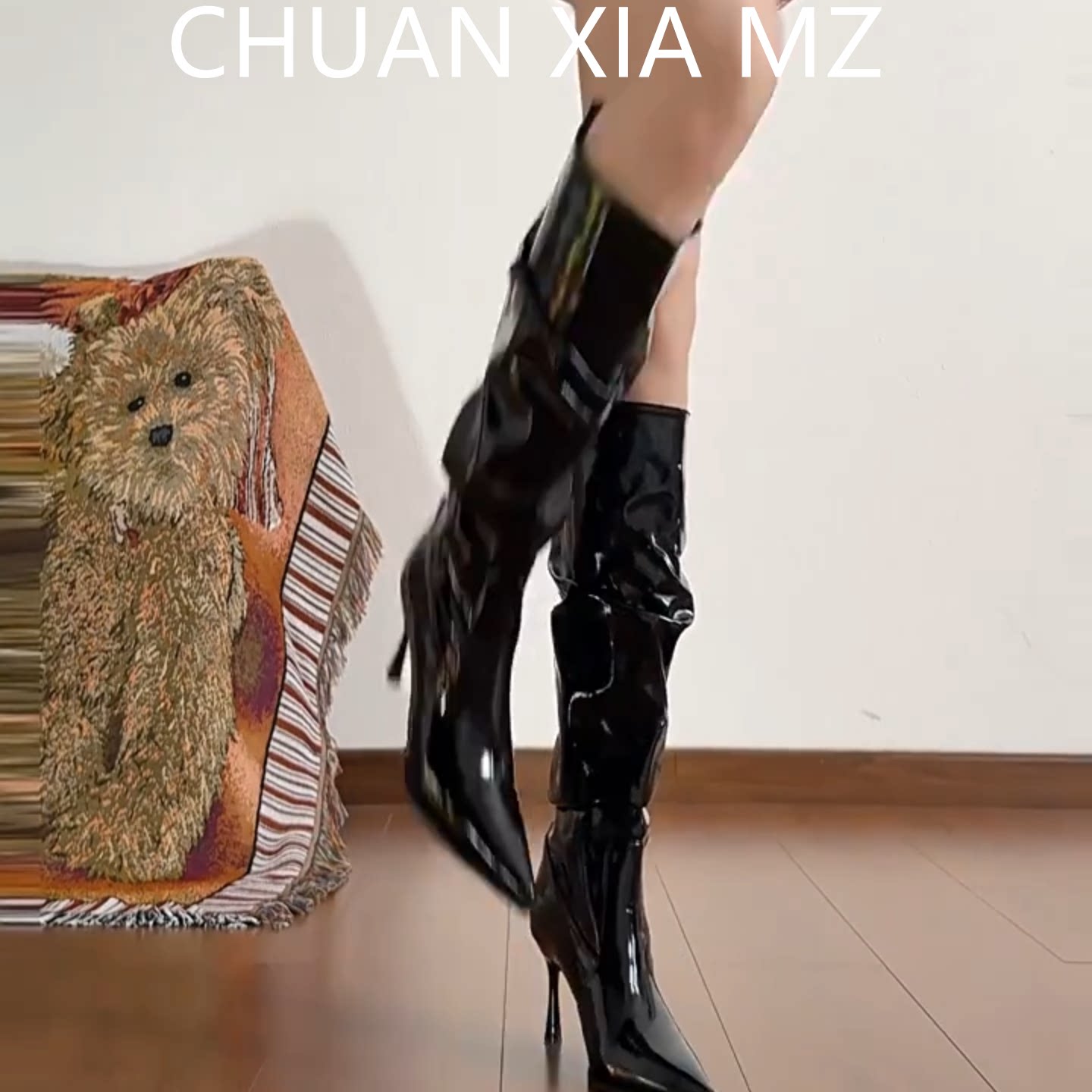 羊皮版·黑色通勤粗跟长