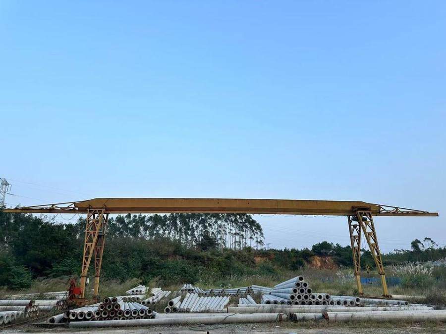 1月13日贺州起重机六台网络拍卖公告