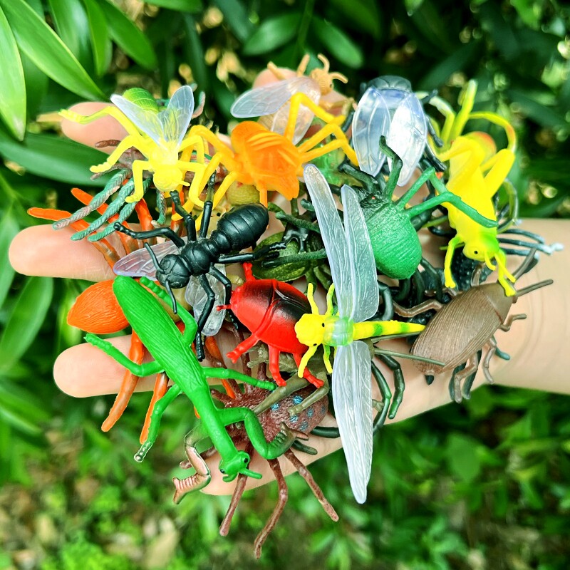 12只仿真动物小蜘蛛甲壳虫昆虫