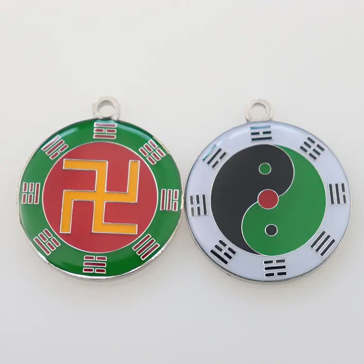 3CM双面后天八卦黄色万字符太装饰摆件