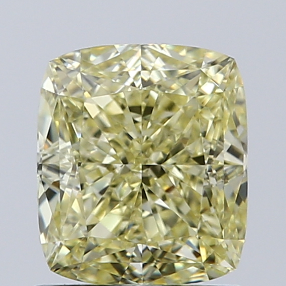 CYJ宝饰黄钻无荧光GIA证书枕形