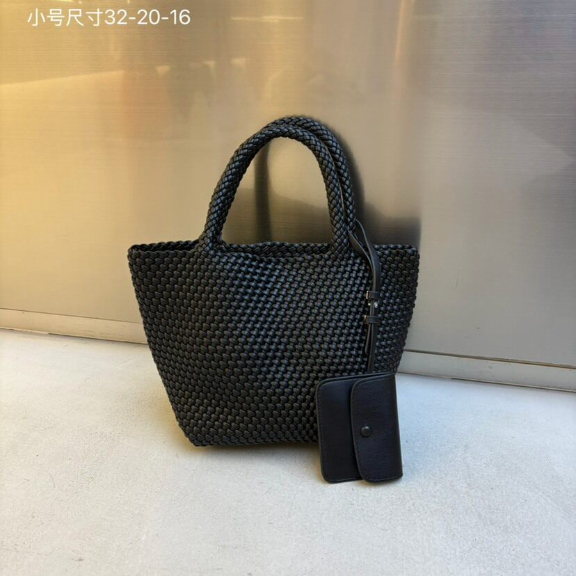高级感小众设计手工编织包大容量托特包休闲慵懒风单肩腋下水桶包