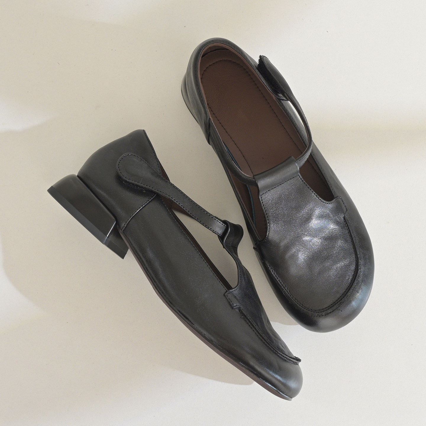 步享~小众复古魔术贴玛丽珍鞋女深口单鞋圆头平底真皮休闲豆豆鞋,女鞋,乐福鞋（豆豆鞋）,淘宝优惠券,粉丝福利购,淘宝优惠卷