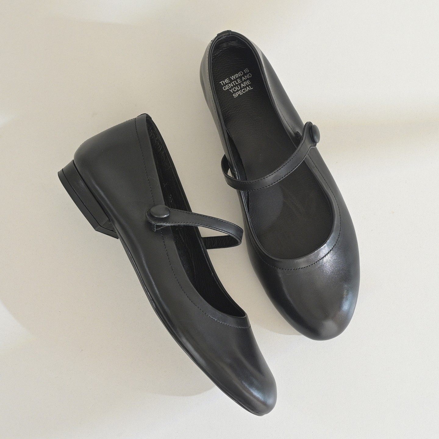 步享法式优雅一字带玛丽珍鞋女软底通勤圆头平底真皮浅口单鞋黑色,女鞋,玛丽珍鞋,淘宝优惠券,粉丝福利购,淘宝优惠卷