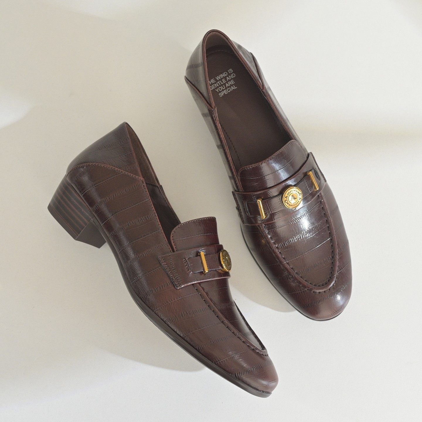 步享通勤时尚乐福鞋女2025春秋新款圆头粗跟低跟真皮休闲深口单鞋,女鞋,乐福鞋（豆豆鞋）,淘宝优惠券,粉丝福利购,淘宝优惠卷