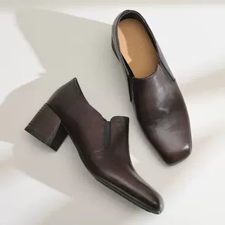 步享~ 原创复古一脚蹬深口单鞋女款方头粗跟真皮软底舒适高跟鞋,女鞋,深口单鞋,淘宝优惠券,粉丝福利购,淘宝优惠卷