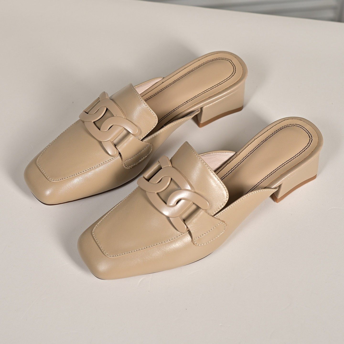 步享~杏色牛皮包头拖鞋女夏外穿简约方头粗跟中跟真皮穆勒鞋半拖,女鞋,包头拖,淘宝优惠券,粉丝福利购,淘宝优惠卷