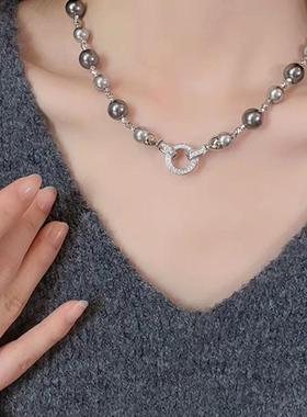 独特气质款黑灰色环环相扣珍珠毛衣链小众设计个性洋气项链配饰潮