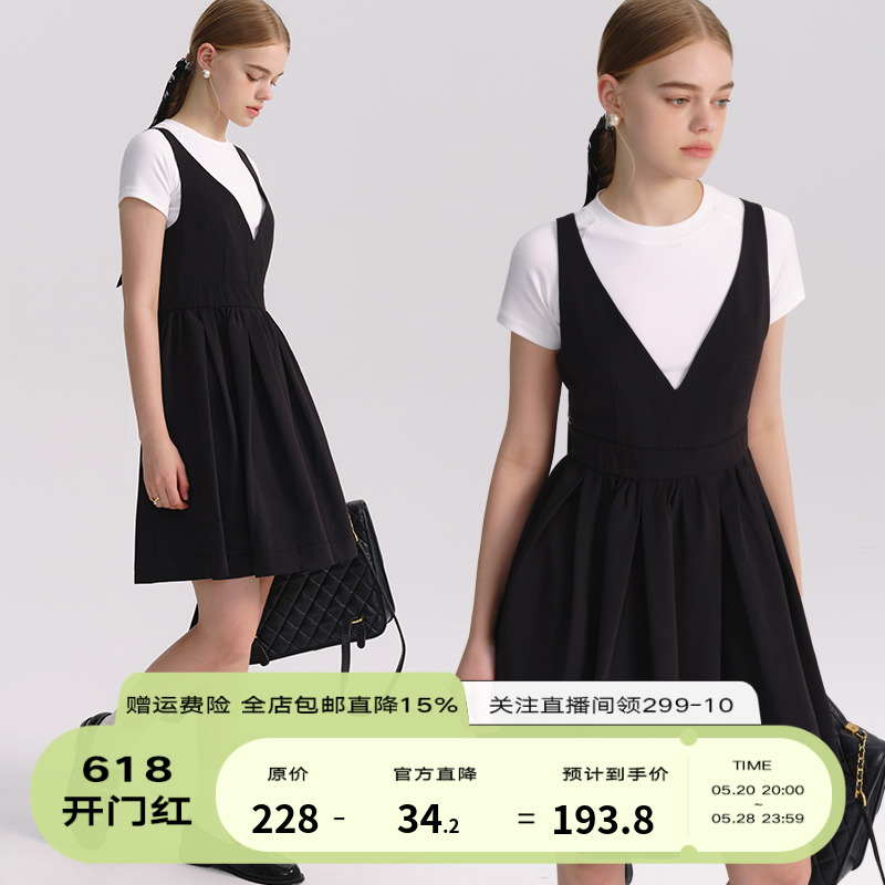 DESIGNER PLUS 黑色学院风连衣裙夏季设计感小个子v领收腰a字短裙 女装/女士精品 连衣裙 原图主图