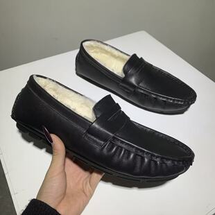 真皮一脚蹬豆豆鞋男皮毛一体休闲懒人鞋软底保暖乐福鞋黑色棉鞋