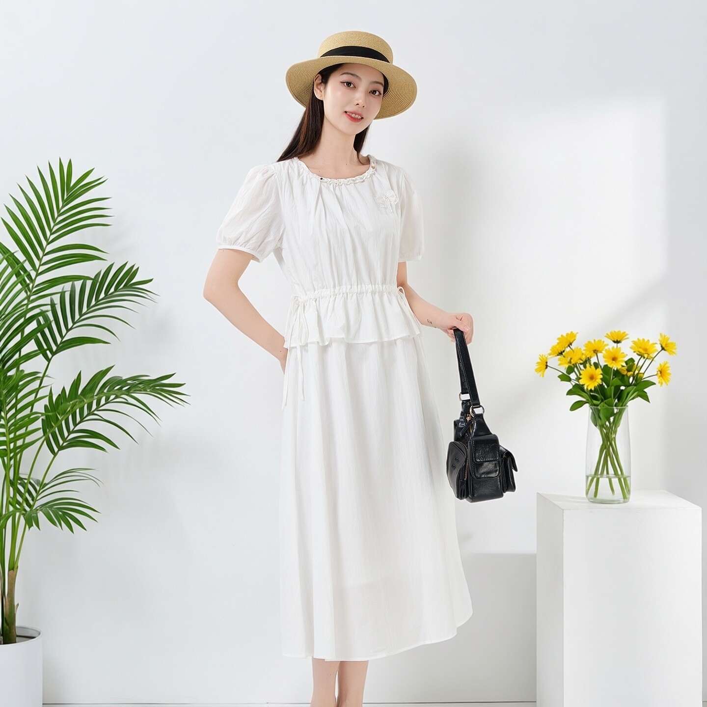 芭依璐白色连衣裙女2026夏季新款法式收腰显瘦圆领假两件a字长裙