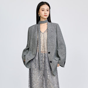 秋季西服外套轻熟风系带设计西服