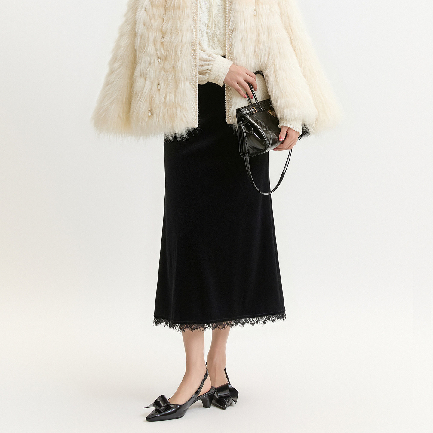芭依璐高腰蕾丝拼接A字半身裙