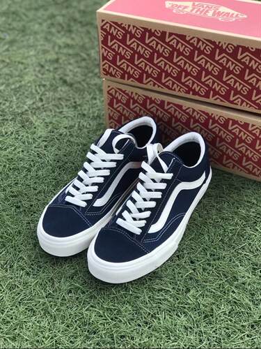 VANS系带男女低帮滑板鞋