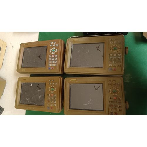 AIS智能避碰仪 HX-800 有四台,三台屏幕破了.一台屏
