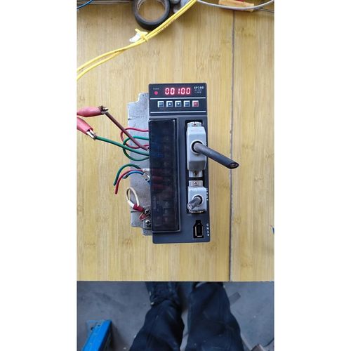 EP300F21S 常州市伟通驱动器,1.5kw,220V,