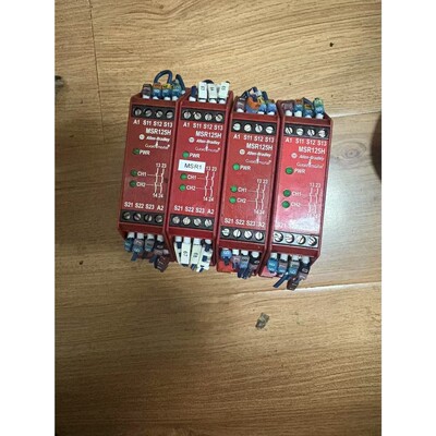 MSR125H 440R-D23166二手拆机AB继电器实物