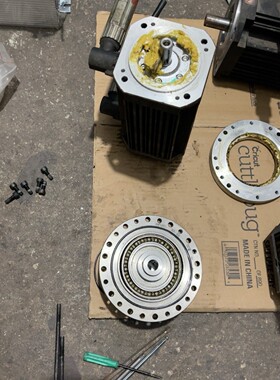 HD谐波减速机、hfuc-32-50、伦茨伺服电机拆机.精密