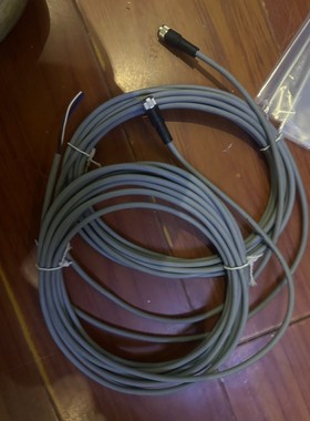 Bamer连接线ESG 32AV0500/PUR有2条无包装