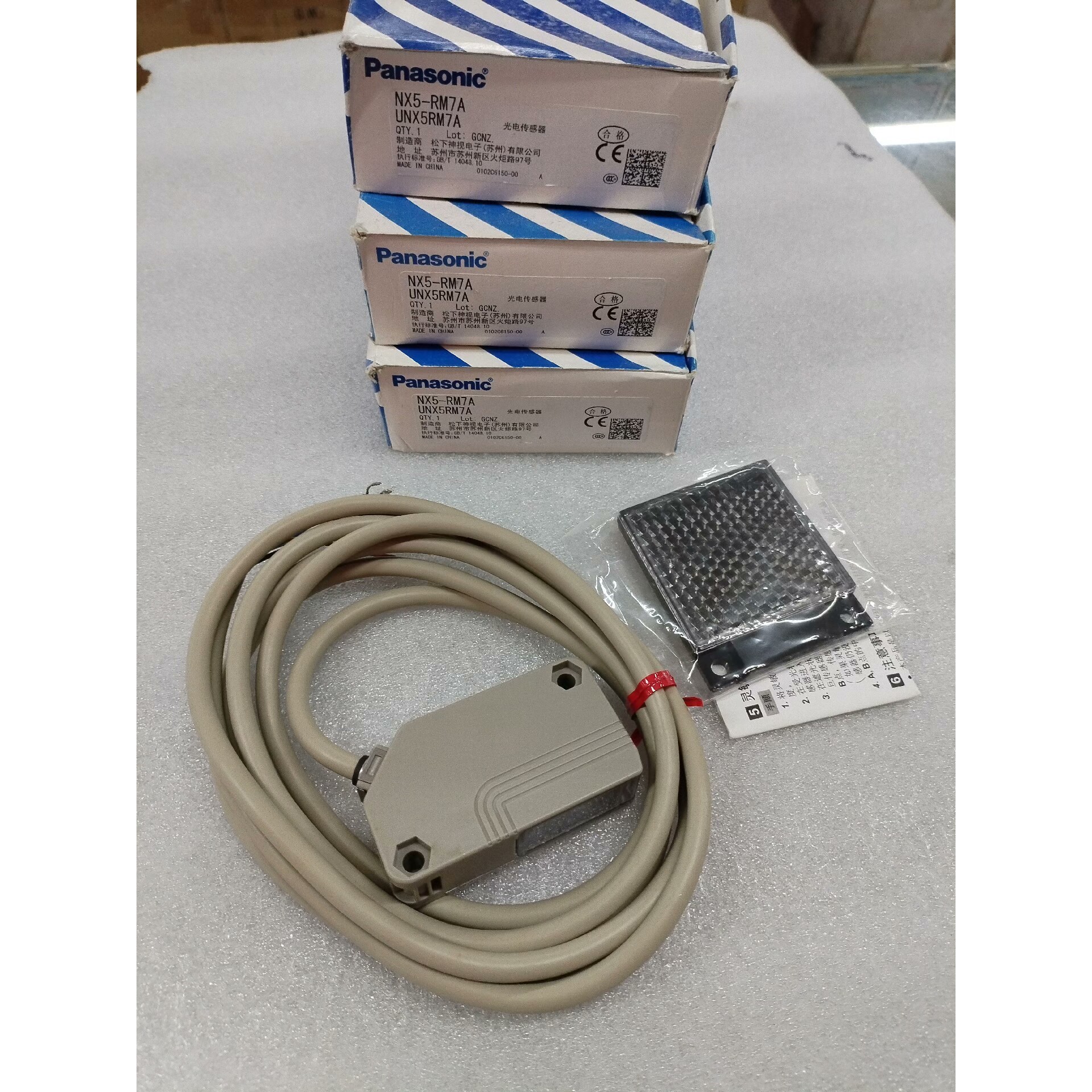 NX5-RM7A传感器原装,实物图