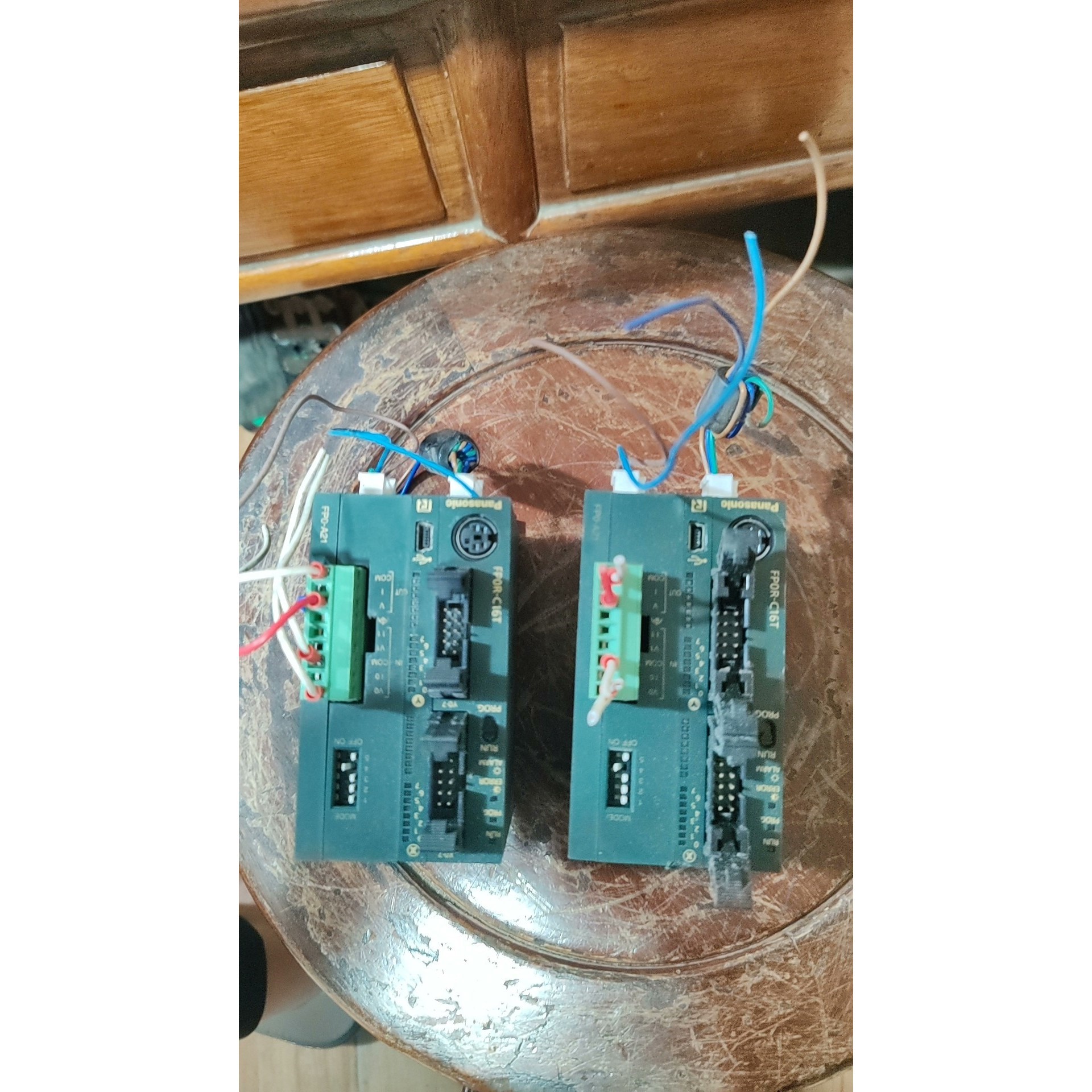 PLC模块 FP0R-C16T主控+FP0-A21扩展模