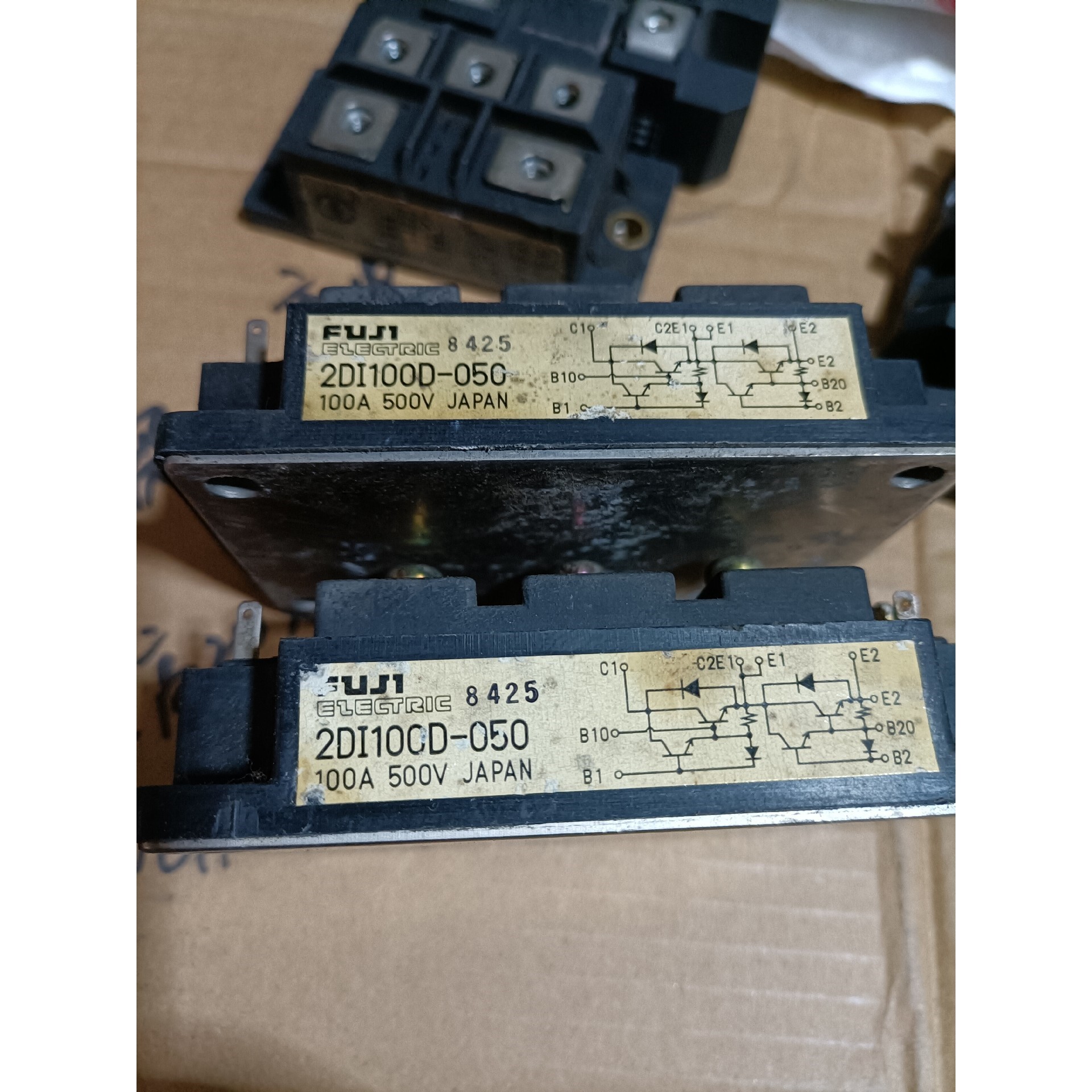 富士进口模块2DI100D-050,100A500V,拆机下