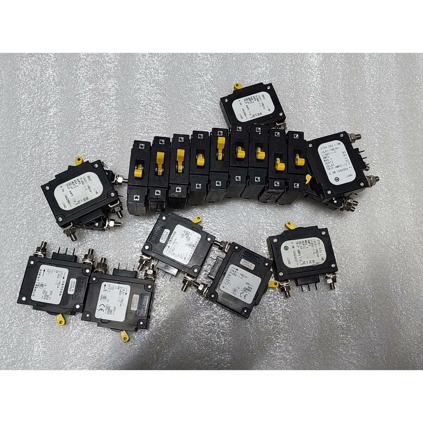 埃伯斯开关lULK1一1REC4一31492一1一C,65V