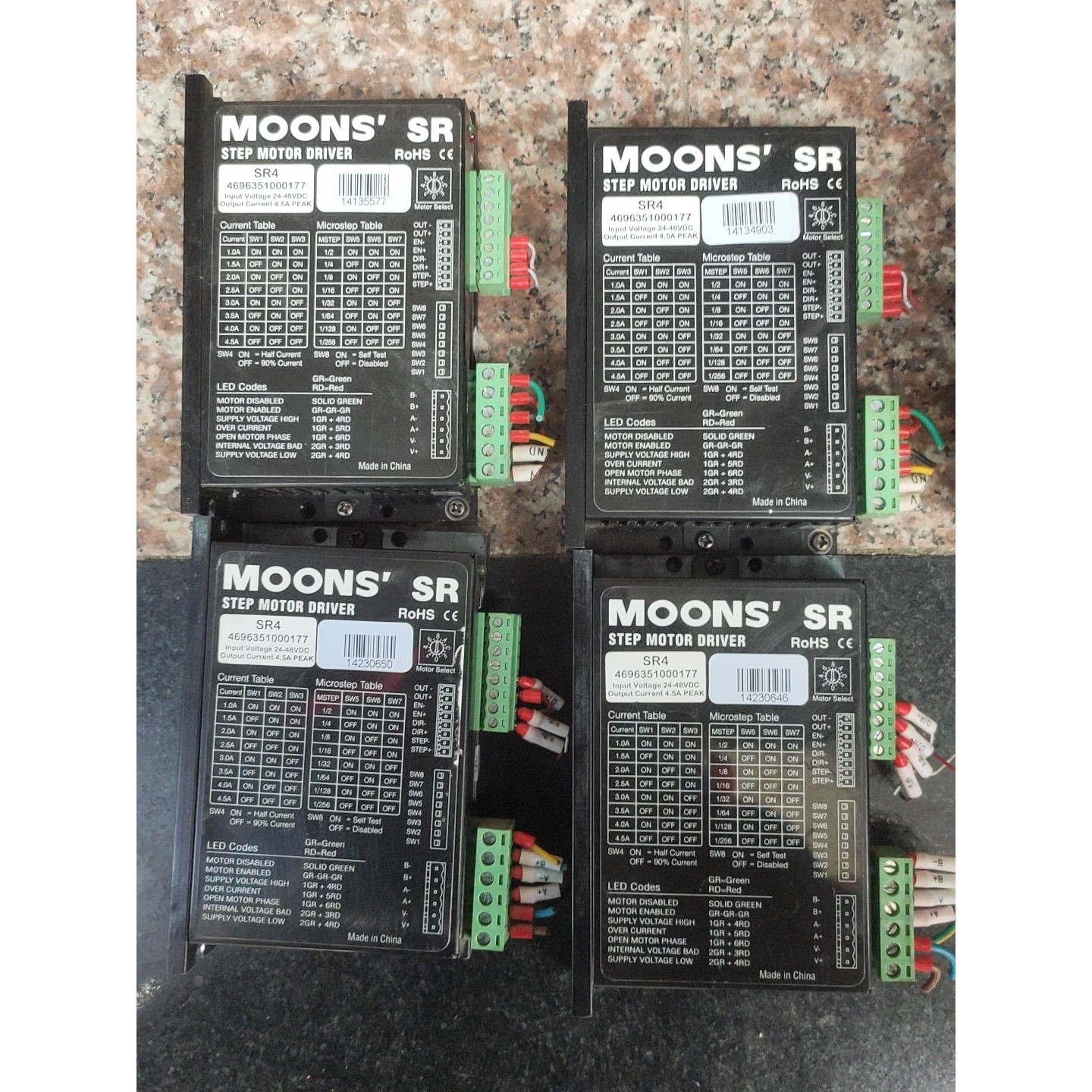 MOONS sr4 sr8   y2ssr4-s1    1