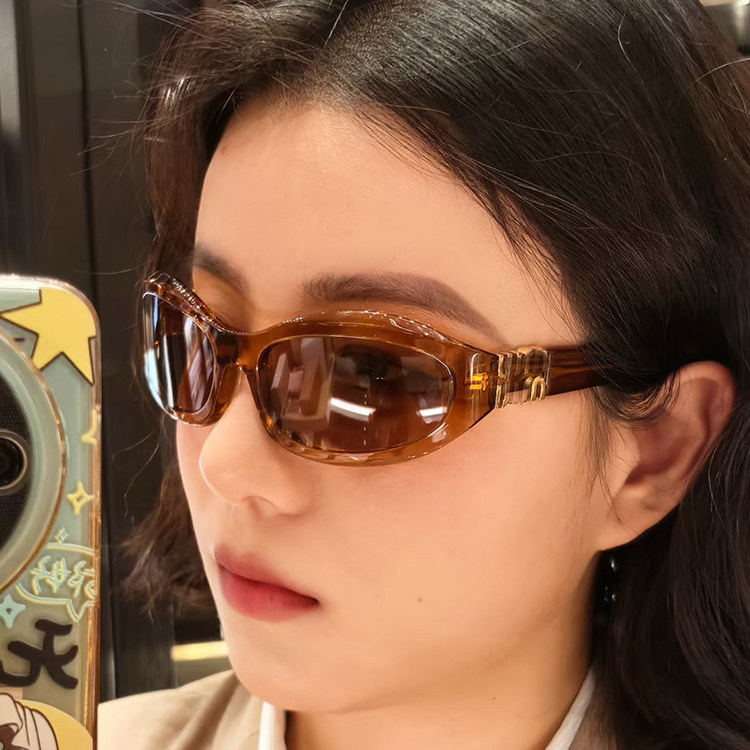 墨镜女复古茶色猫眼高级感2025新款方圆脸显脸小防紫外线太阳眼镜