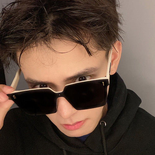 2021潮流男太阳眼镜复古偏光