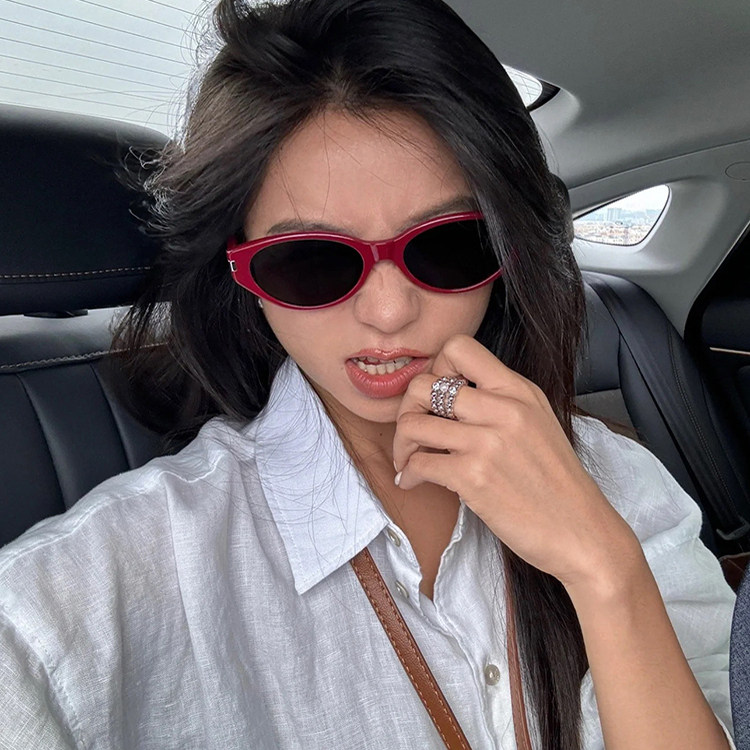 韩版新款复古红色墨镜女猫眼潮可配近视防紫外线方圆脸太阳眼镜男