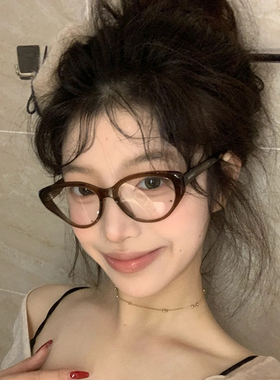 2024新款眼镜框茶色框猫眼高级感女方圆脸显瘦素颜近视防蓝光镜潮