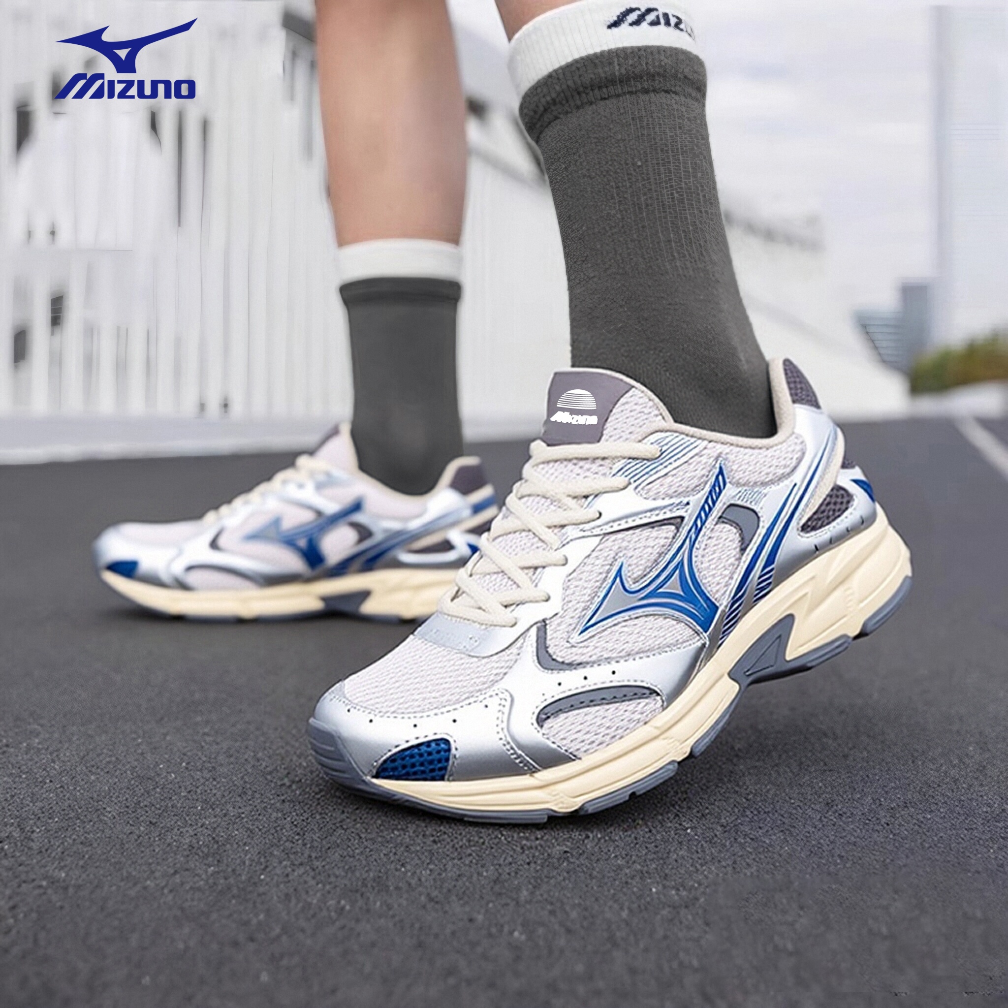 美津浓Mizuno复古跑步鞋减震耐磨