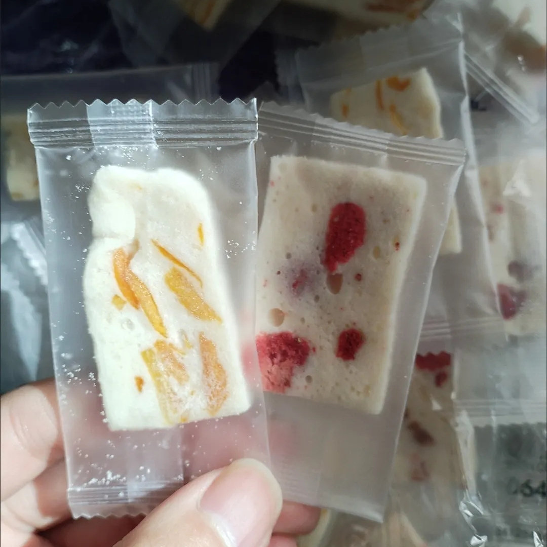 芒果控推荐 芒果奶糕奶砖 草莓干之恋混合酸甜奶芙网红休闲小零食