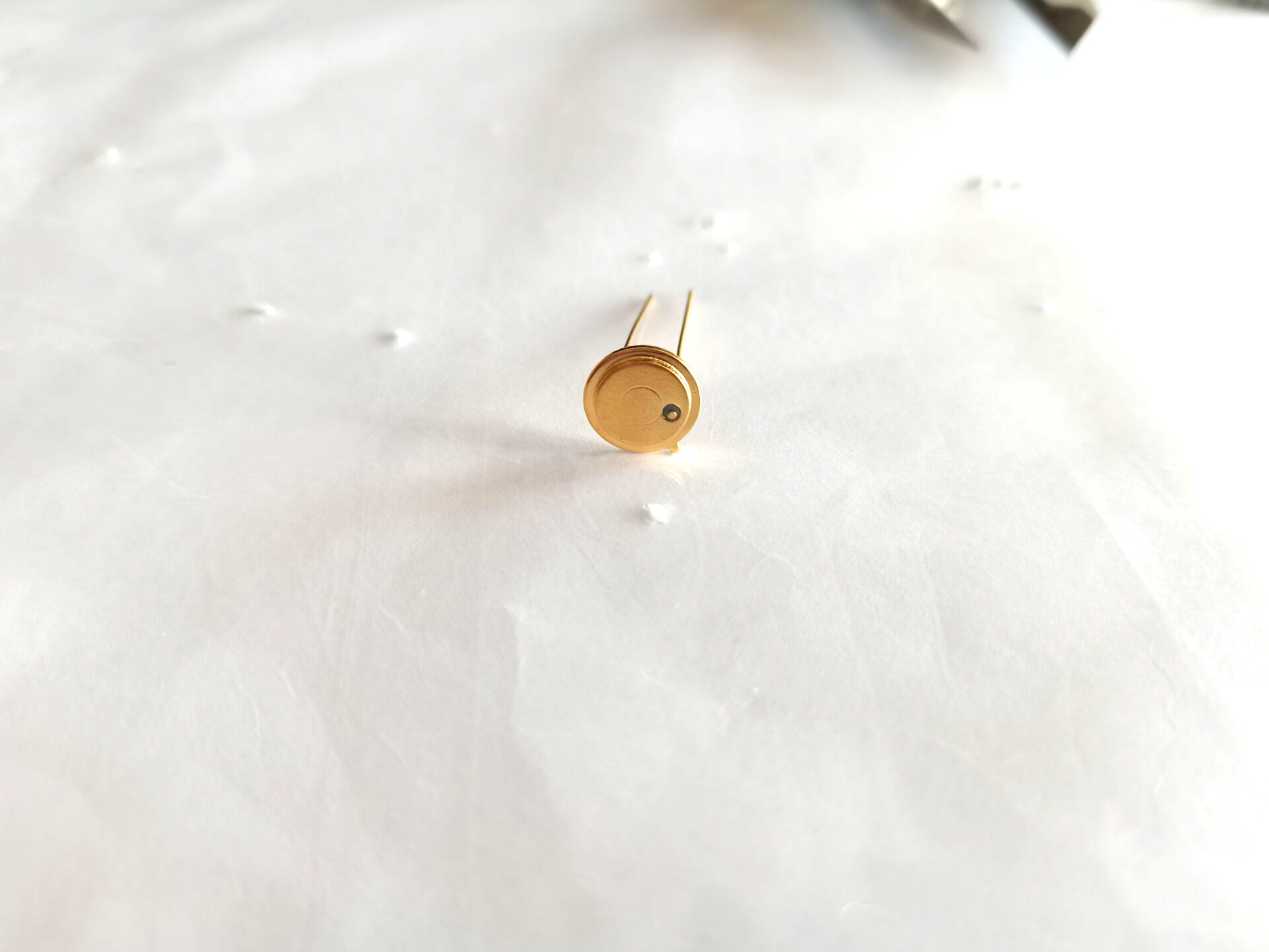 [底座系列] TO-5半导体芯片双焊支架（金属型）