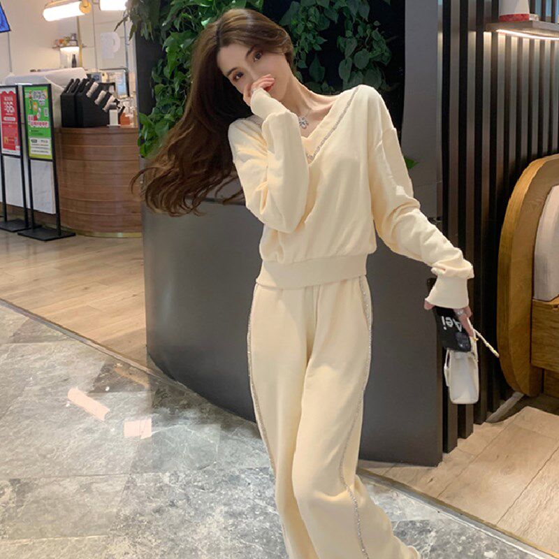 봄 가을 겨울 여성용 로얄 자매 기질 스웨트 셔츠 정장 새로운 스타일 연령 감소 캐주얼 스포츠 와이드 팬츠 투피스 세트