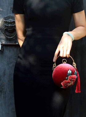 KK9_原创设计复古刺绣单肩手提包古典丝绒迷你红口金包晚宴女包邮