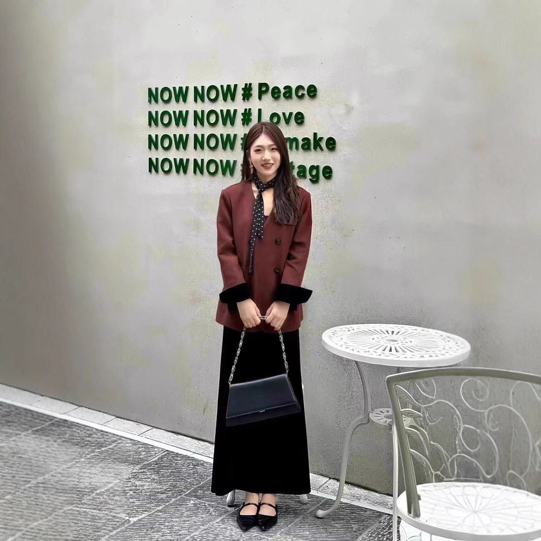 2025秋韩版拼接袖开叉配色毛呢气质秋款宽松外套女上衣撞色设计