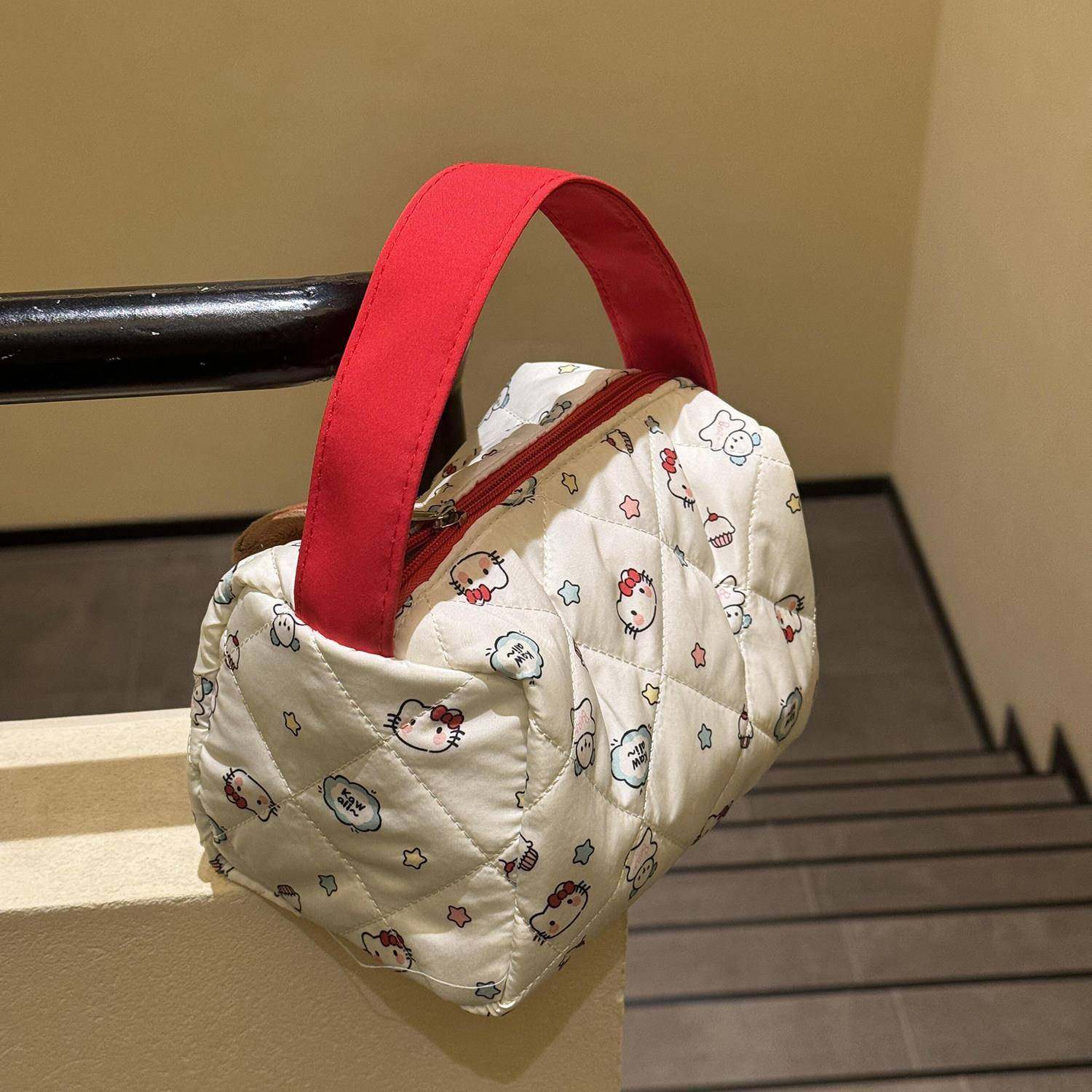 泡泡棉kitty秋冬小手提包可爱韩系手拎化妆包女便携大容量收纳包,收纳整理,化妆包,淘宝优惠券,粉丝福利购,淘宝优惠卷