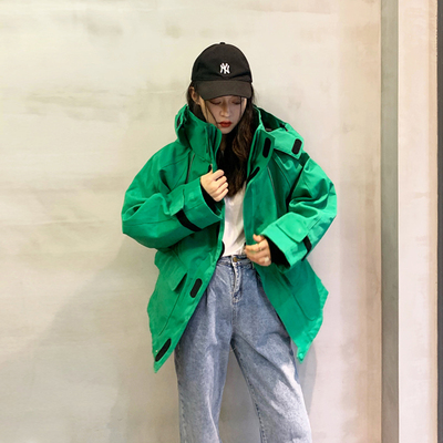 绿色冲锋衣工装中长款加厚羽绒服